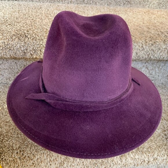 Celine Robert Women\'s Purple Felt Bucket Hat . main image 13